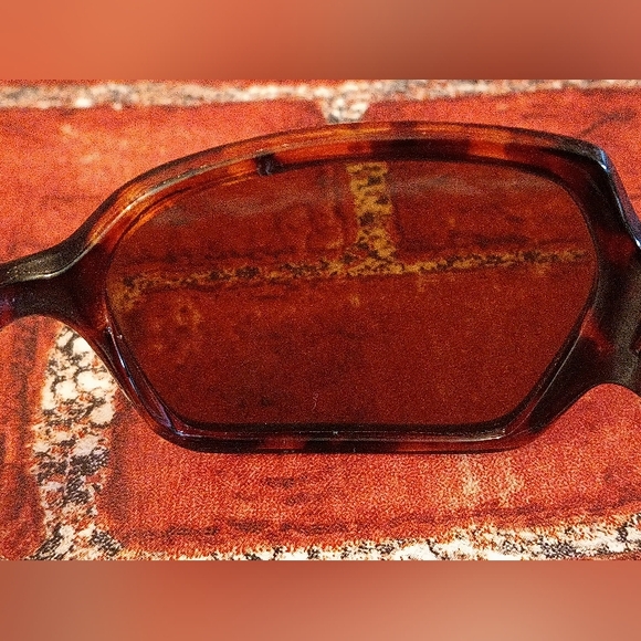 𝑺𝒕𝒆𝒗𝒆 𝑴𝒂𝒅𝒅𝒆𝒏 𝑻𝒐𝒓𝒕𝒐𝒊𝒔𝒆 𝑺𝒉𝒆𝒍𝒍 𝑺𝒖𝒏𝒈𝒍𝒂𝒔𝒔𝒆𝒔 - Picture 6 of 15